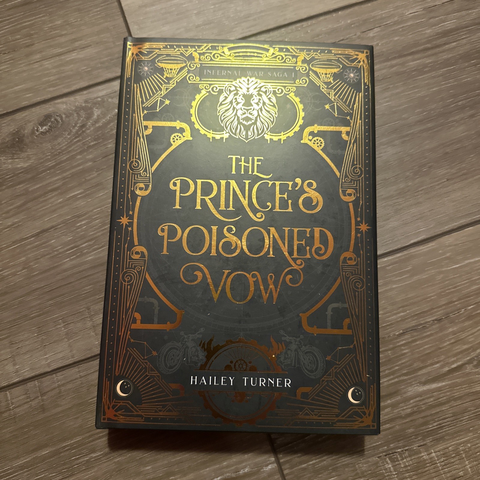 The Prince’s Poisoned Vow~~ Hailey Turner (Bookish Box Exclusive Signed Edition)