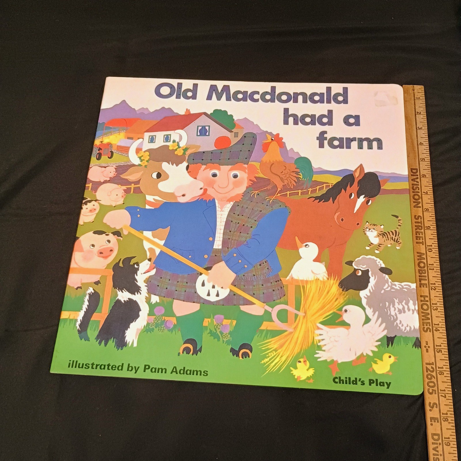 Old Macdonald Had a Farm Big Book Pam Adams Child’s Play 17×17 Paperback