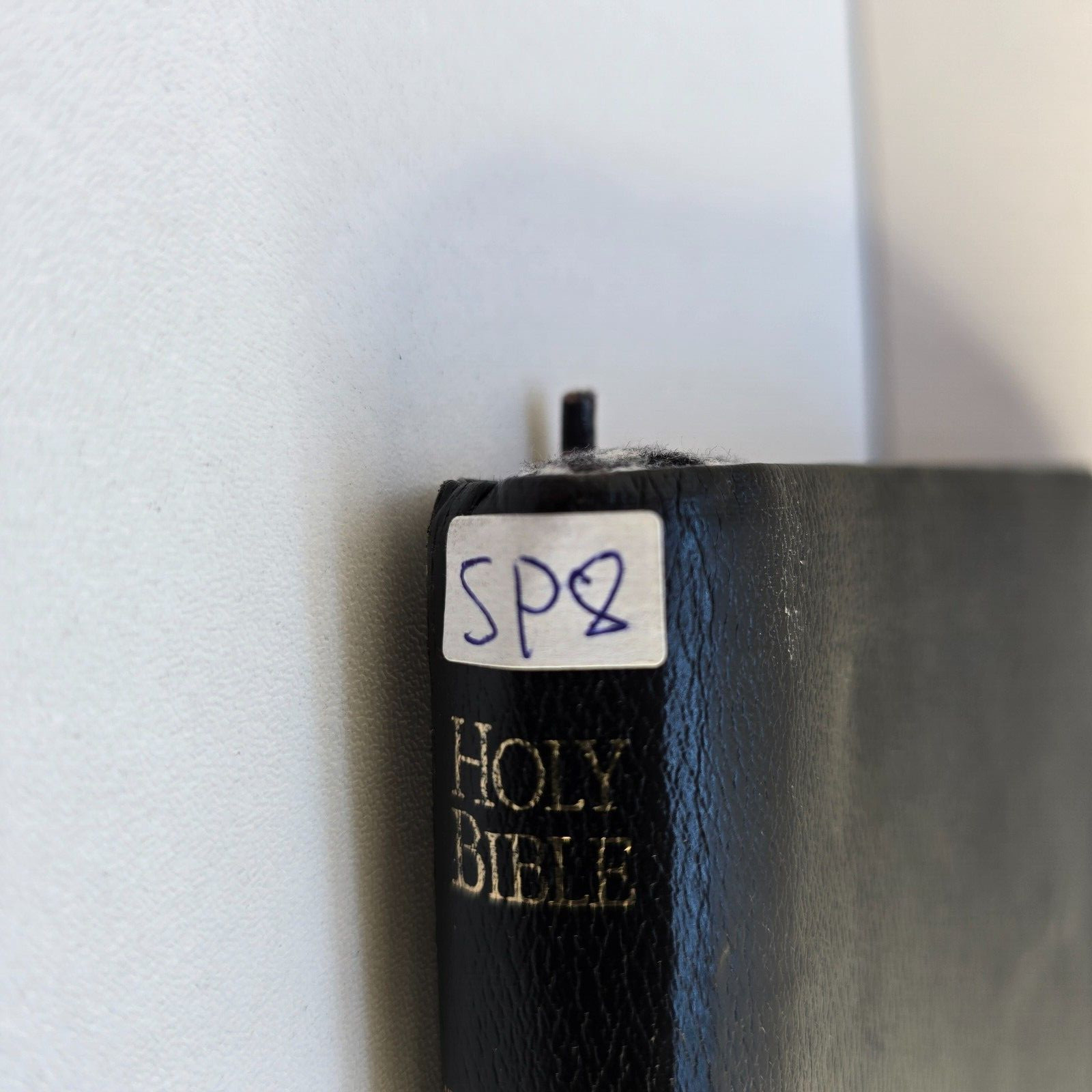Holman Holy Bible Pocket Size Edition 1995 6.5″ x 4 .5″ Red Letter Good Cond