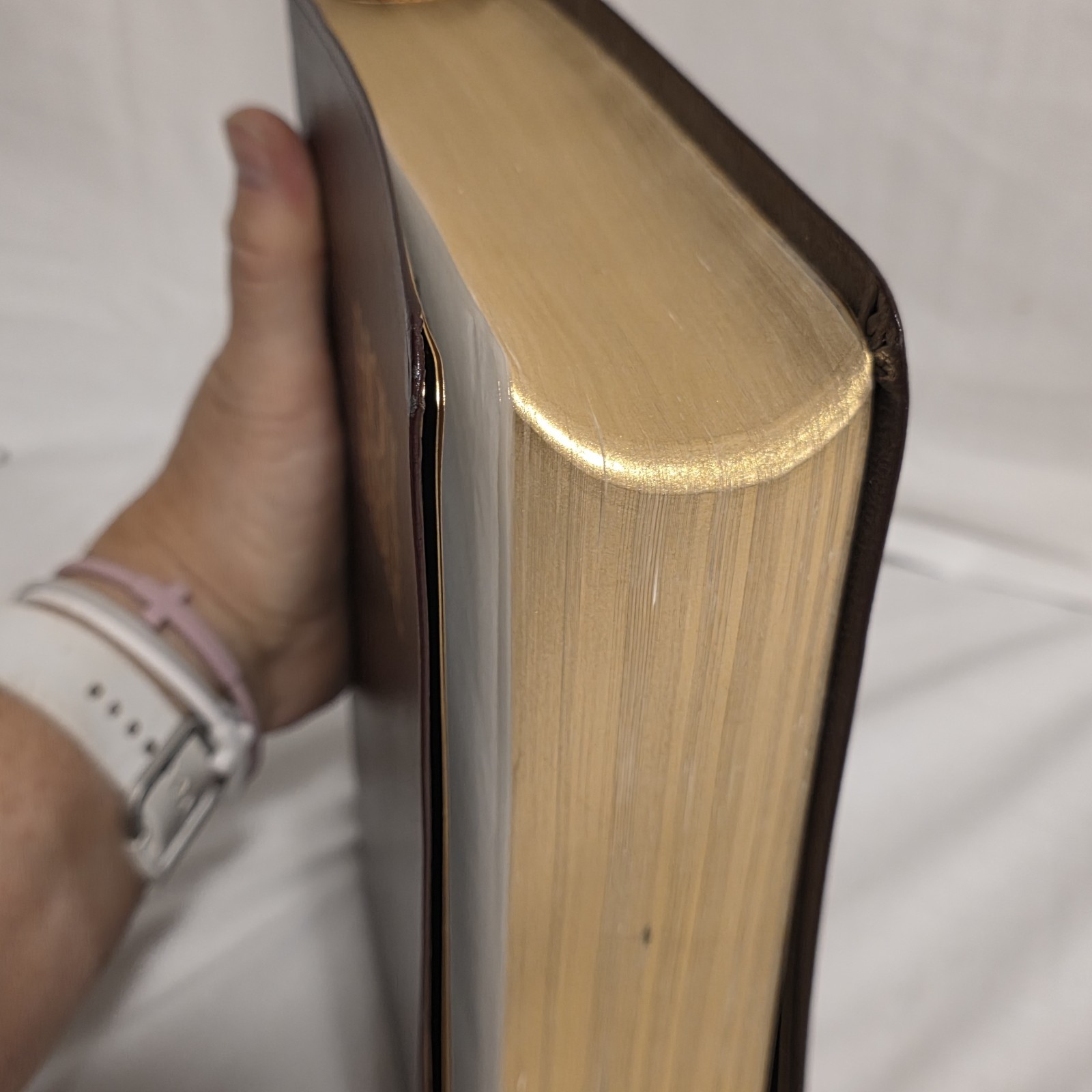 Holy Bible Open NKJV Red Letter Nelson 1982 Bonded Leather Christian