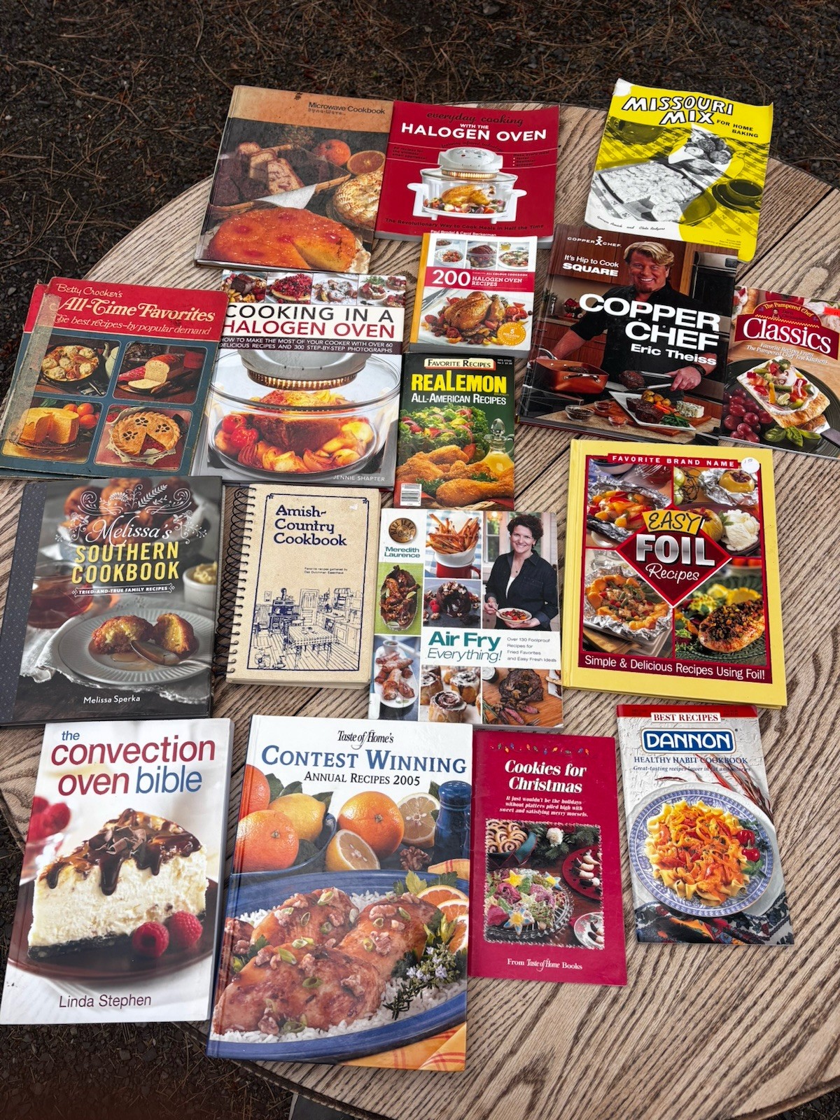 17 Cookbook Lot Vintage Betty Crocker Amish Halogen Oven Air Fryer Taste Home