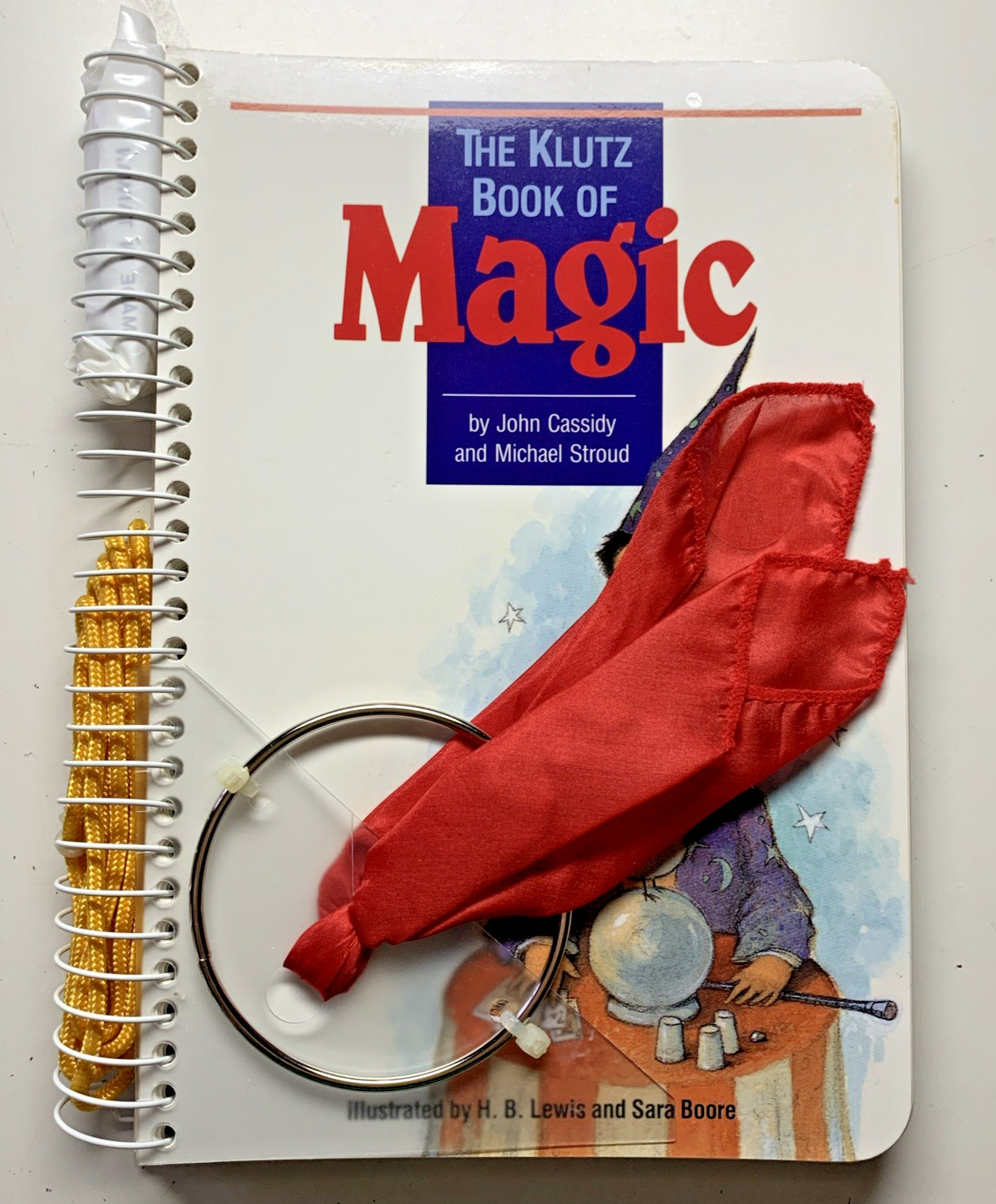 The Klutz Book of Magic With 4 Props by John Cassidy 1990 Spiral Bound