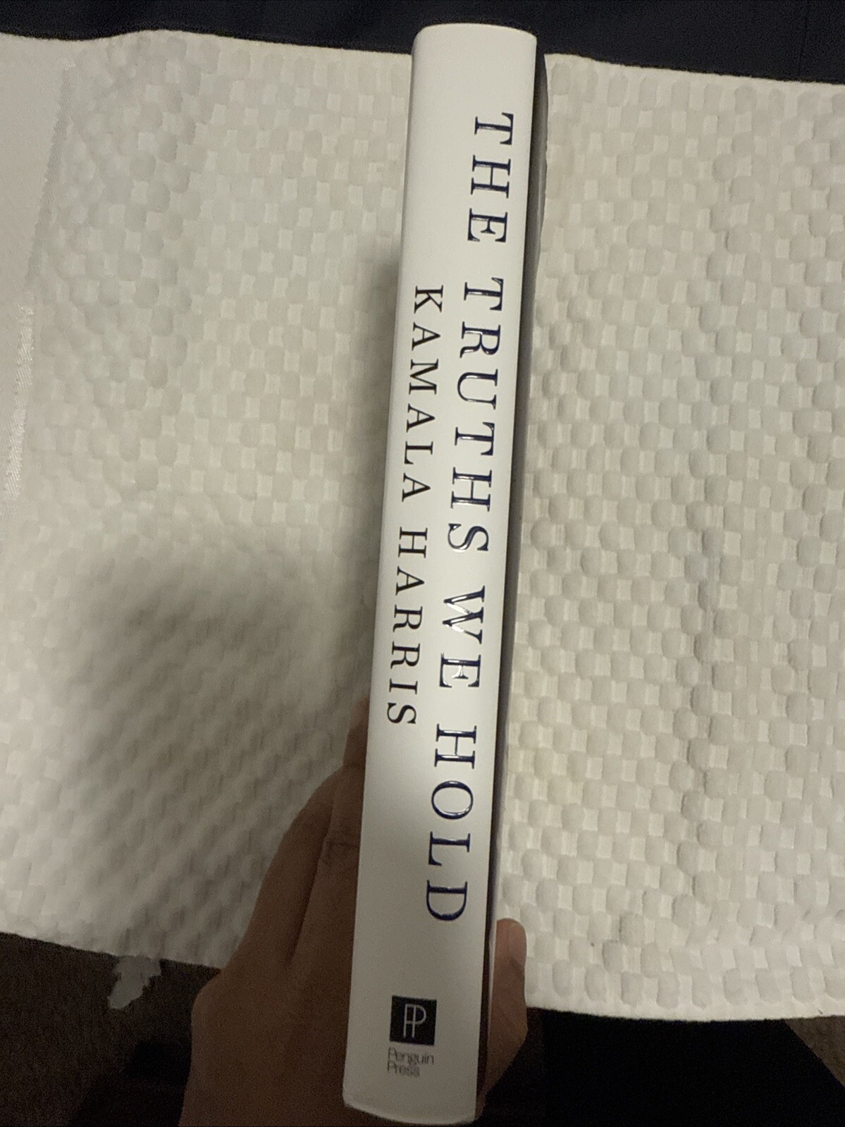 The Truths We Hold: An American Journey by Kamala Harris (Hardcover, 2019)