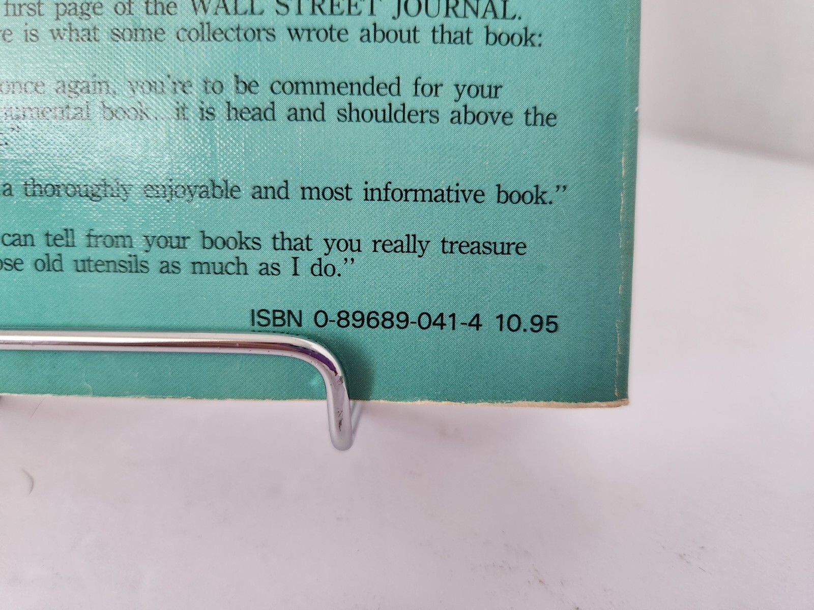 300 Years of Kitchen Collectibles 2nd Edition by Linda Campbell Franklin (1984)