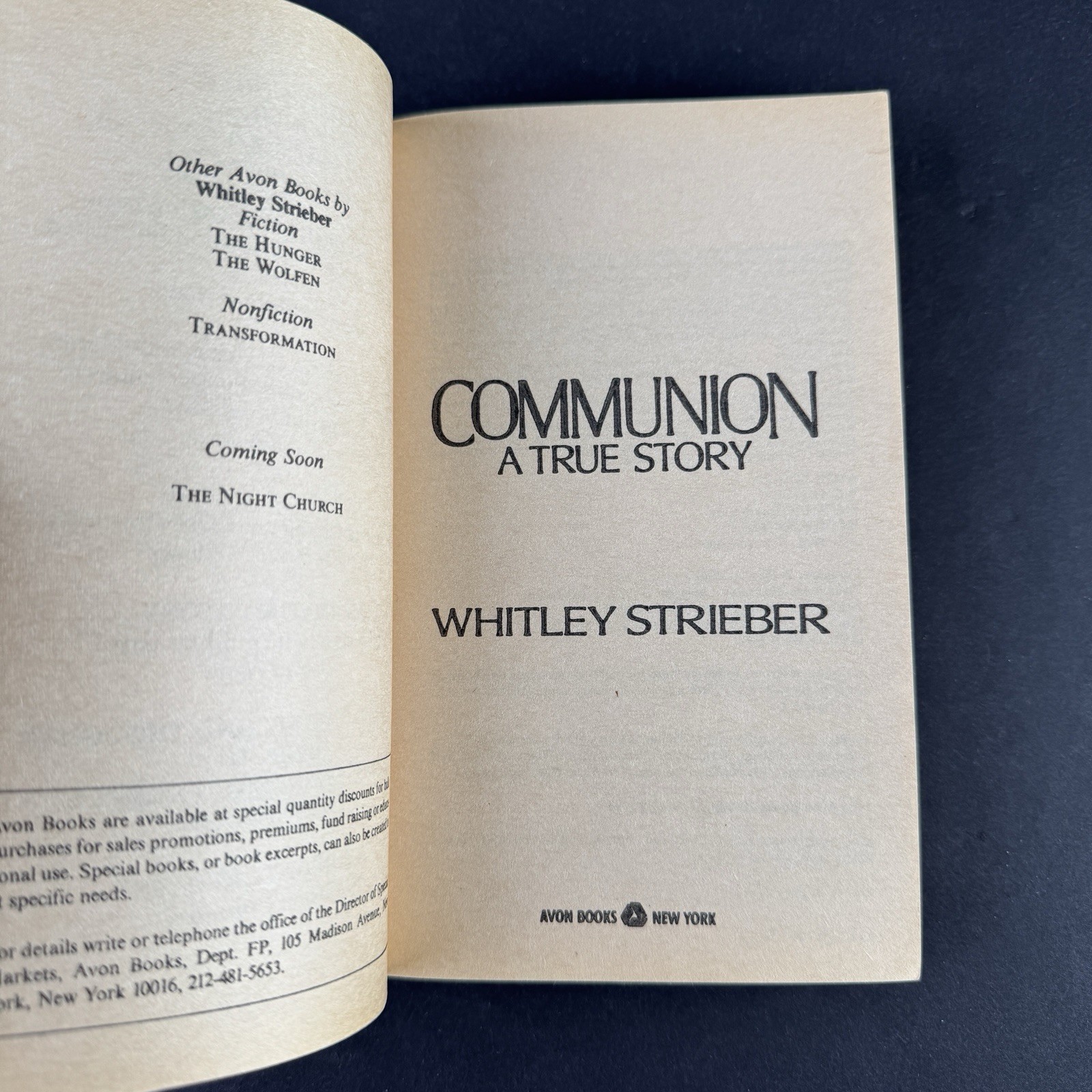 Whitley Strieber Communion A True Story 1988 Avon Paperback UFO Alien Abduction