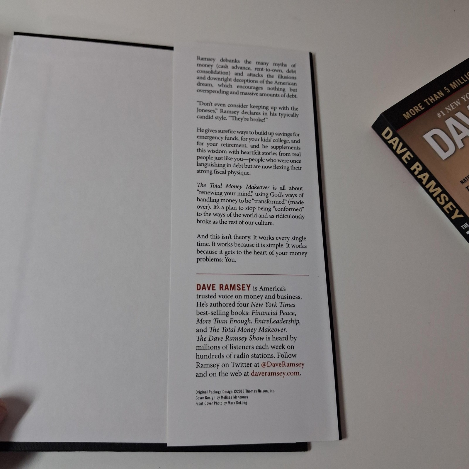 Dave Ramsey’s Complete Guide To Money Dave Ramsey Lampo Press Blue HC USA 2011