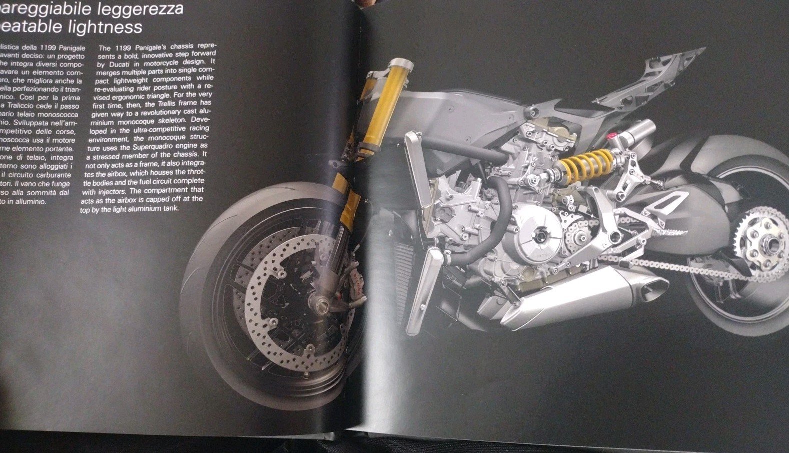 Ducati 1199 Panigale Hardcover Book 70 Pages English Italian Motorcycle V Good