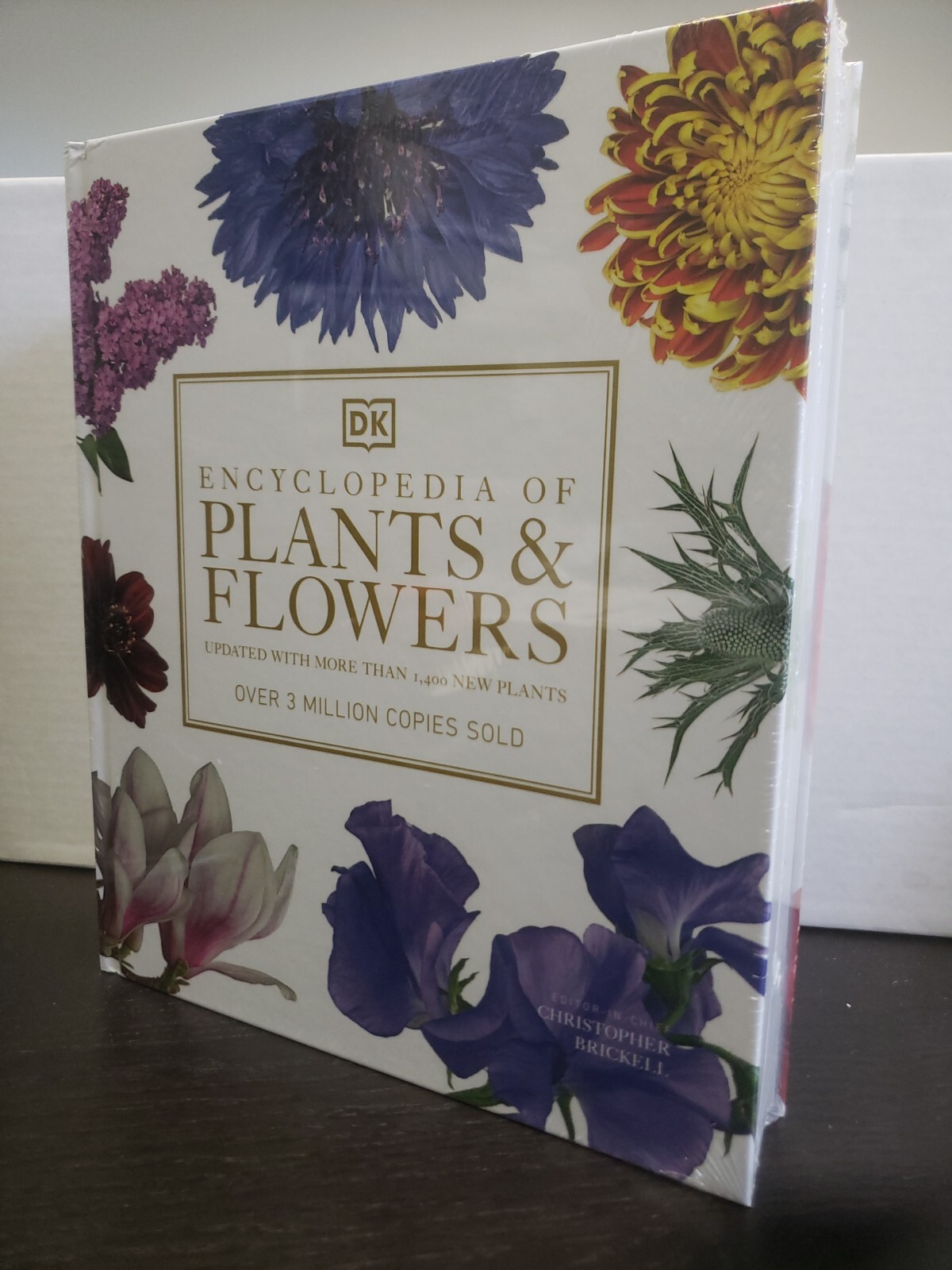 DK Encyclopedia Of Plants & Flowers – HC EDITION