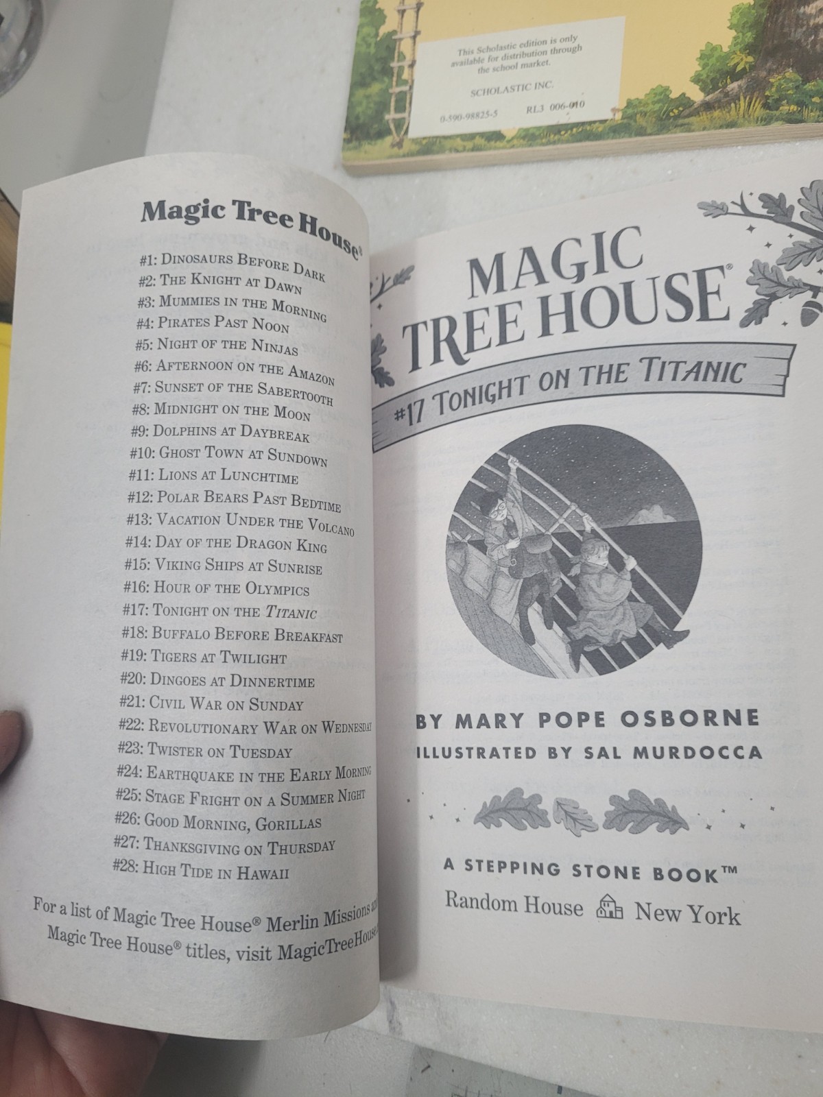 (Magic Tree House Paperback Lot of (12) #1, 2, 3, 6, 8, 11, 13, 17, 18, 23 & 24