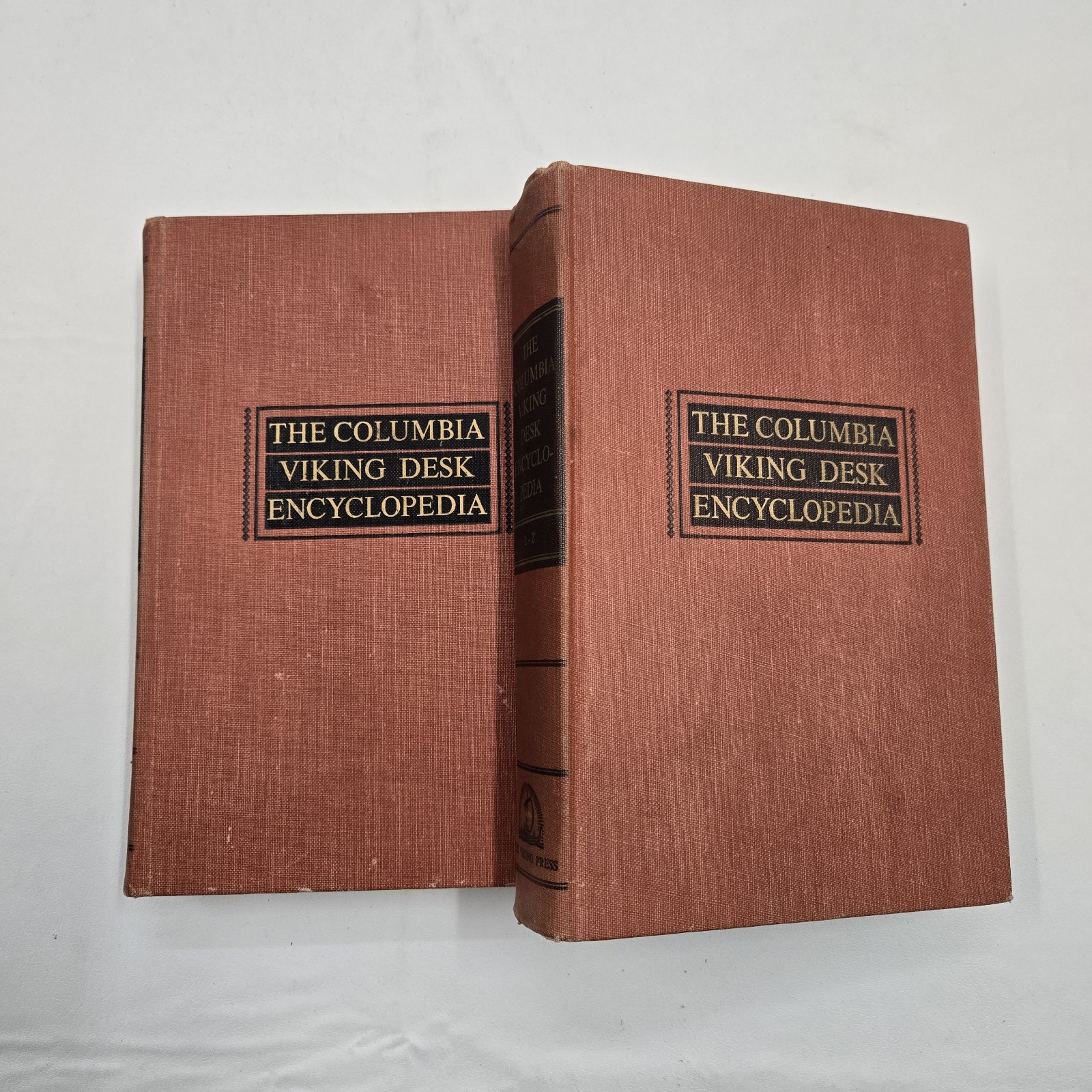 The Columbia Viking Desk Encyclopedia A-K, L-Z William Bridgwater 1953 HC