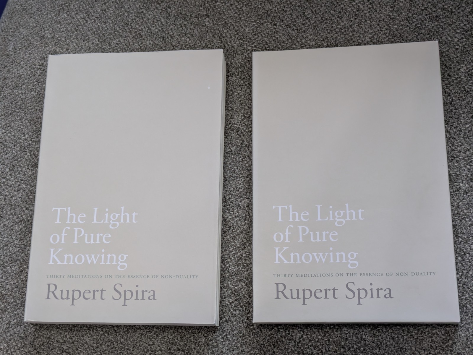 The Light of Pure Knowing: Thirty Meditations; Robert Spira; Book + 6 CD Box Set