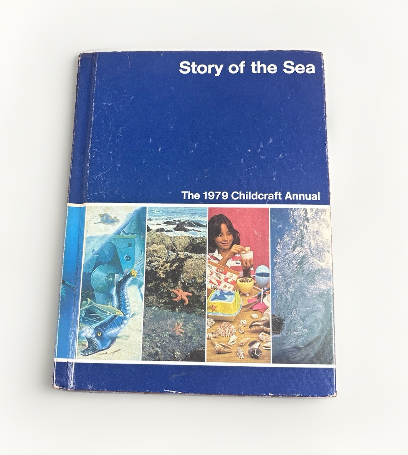 Vintage 1979 Childcraft Annual Story of the Sea Hardcover Book World Book