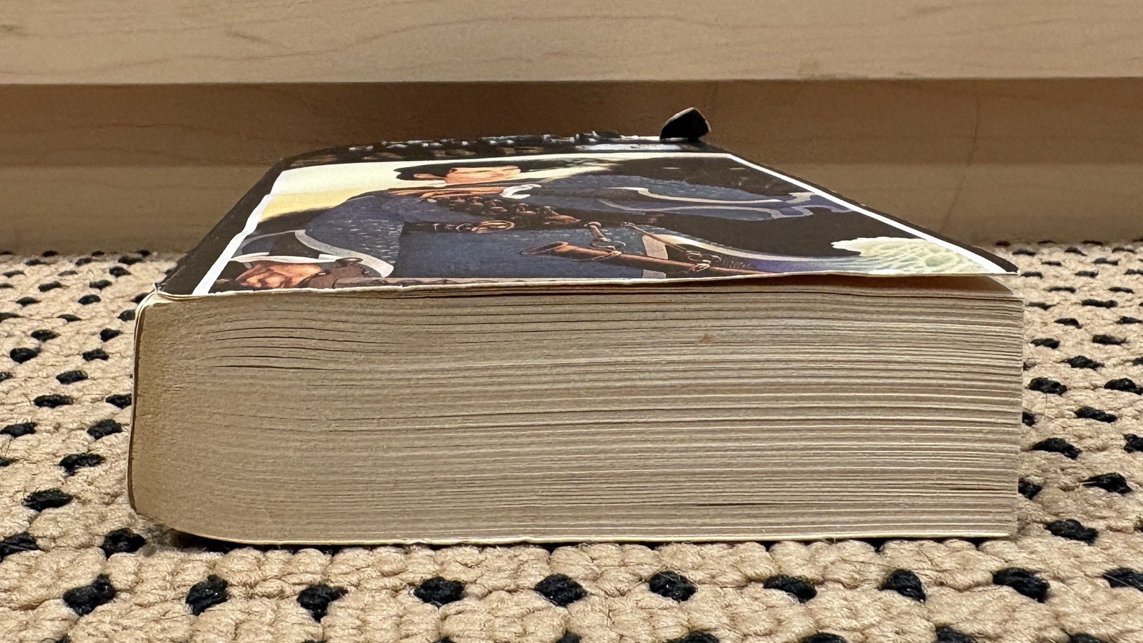 SIGNED – Sabriel (Old Kingdom) – Mass Market Paperback By Garth Nix