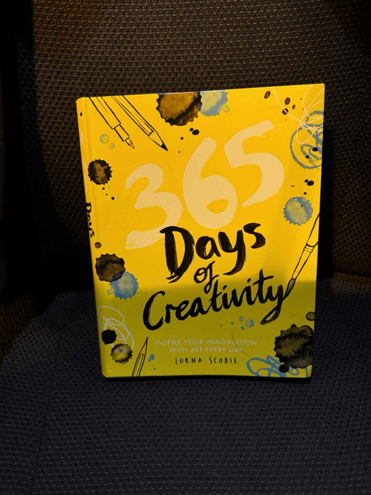 365 Days of Creativity: Inspire Your Imagination with Art