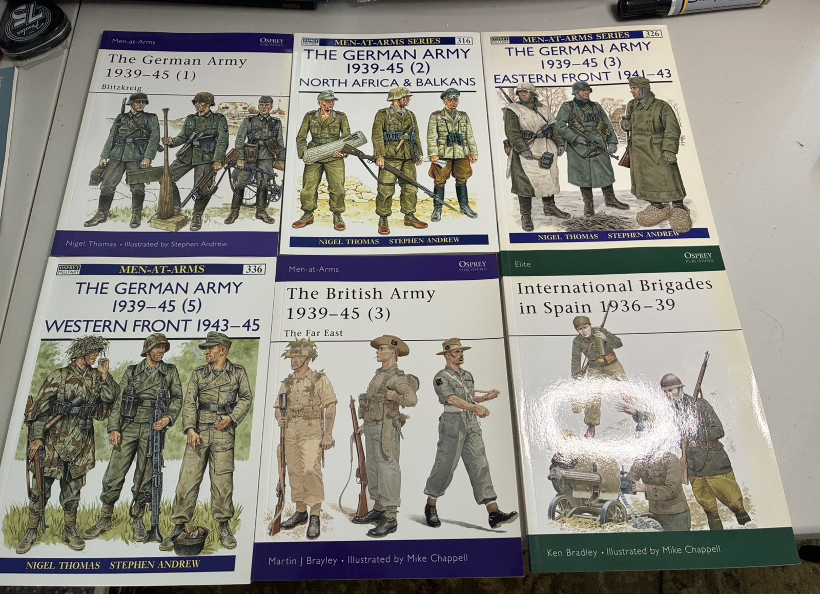 HUGE Lot 32 OSPREY Books World War II Era Soldiers Battles Uniforms Excellent