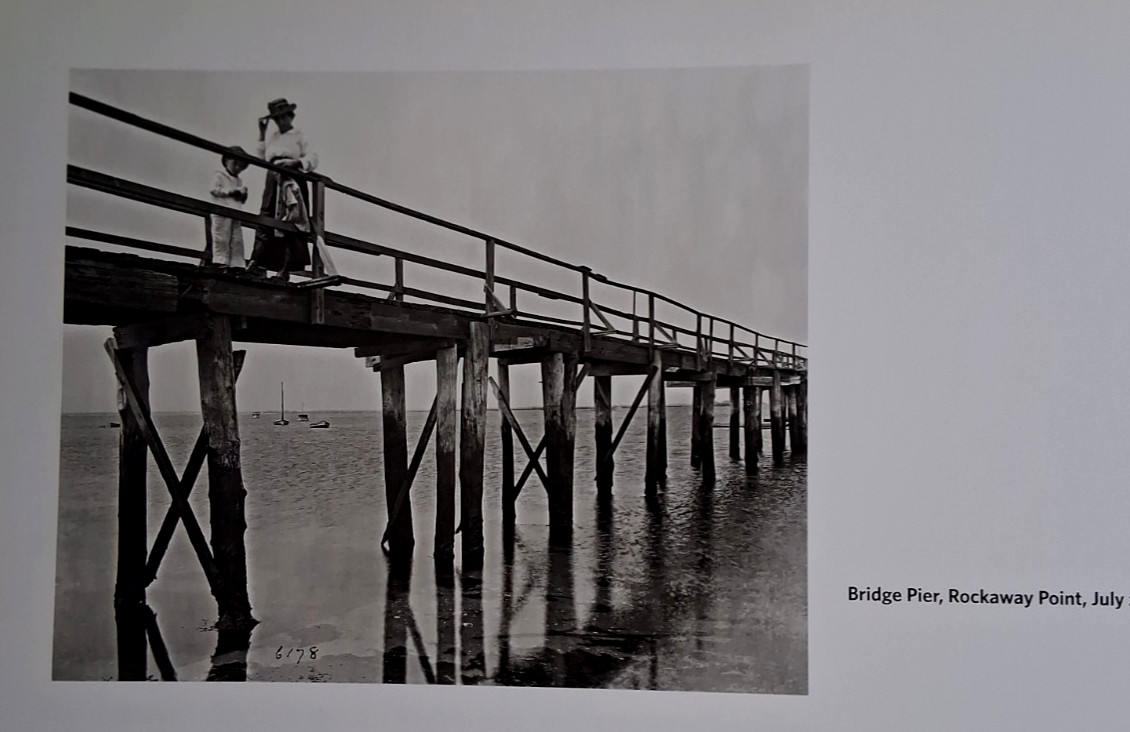 New York Rises: Photographs By Eugene de Salignac HC & DJ