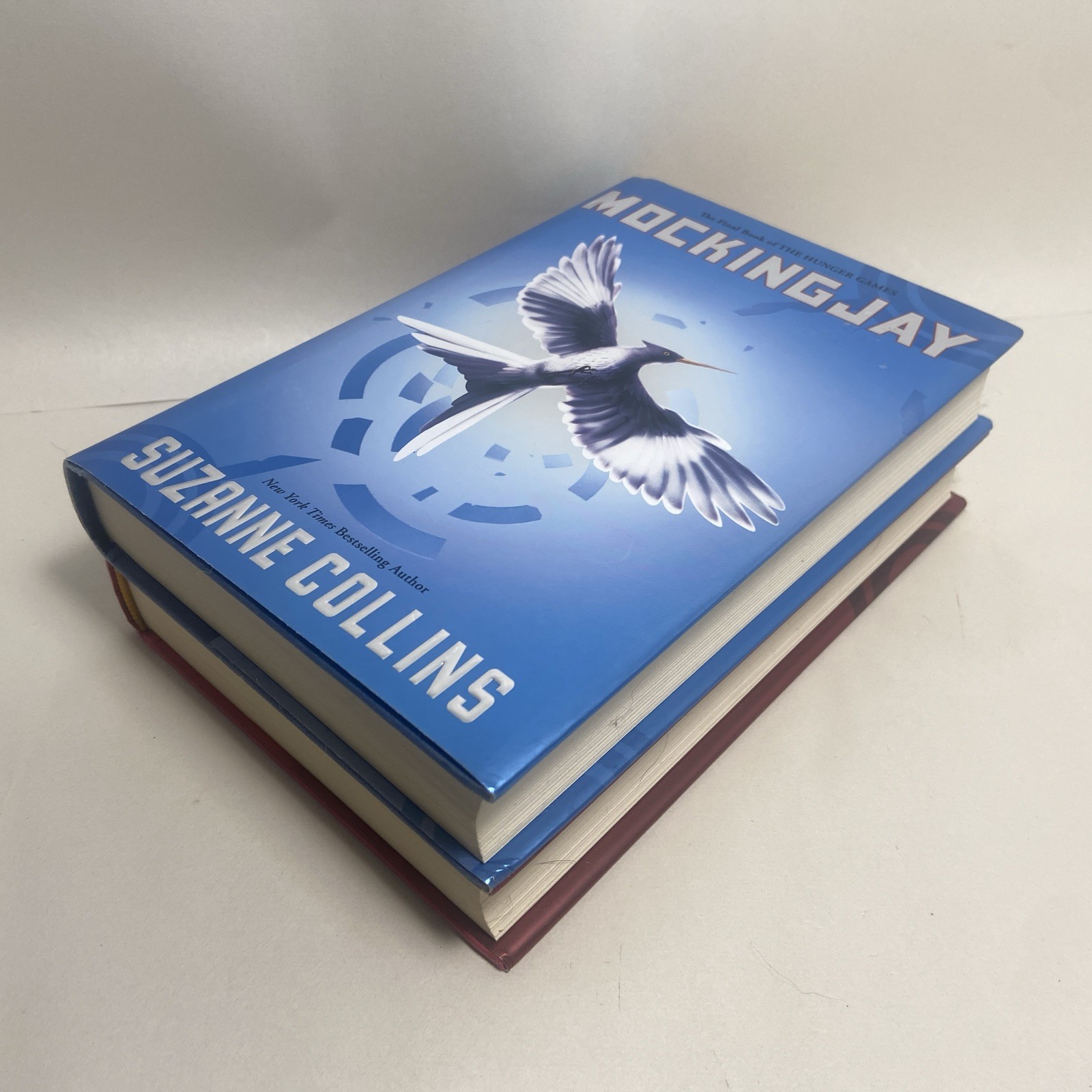 Catching Fire by Suzanne Collins 1st Edition First Printing 2009 Hardcover