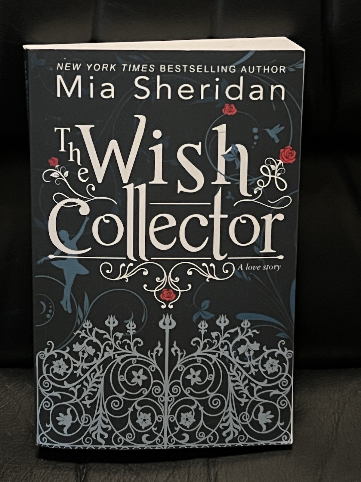 The Wish Collector – Sheridan, Mia – paperback – Condition: Very Good