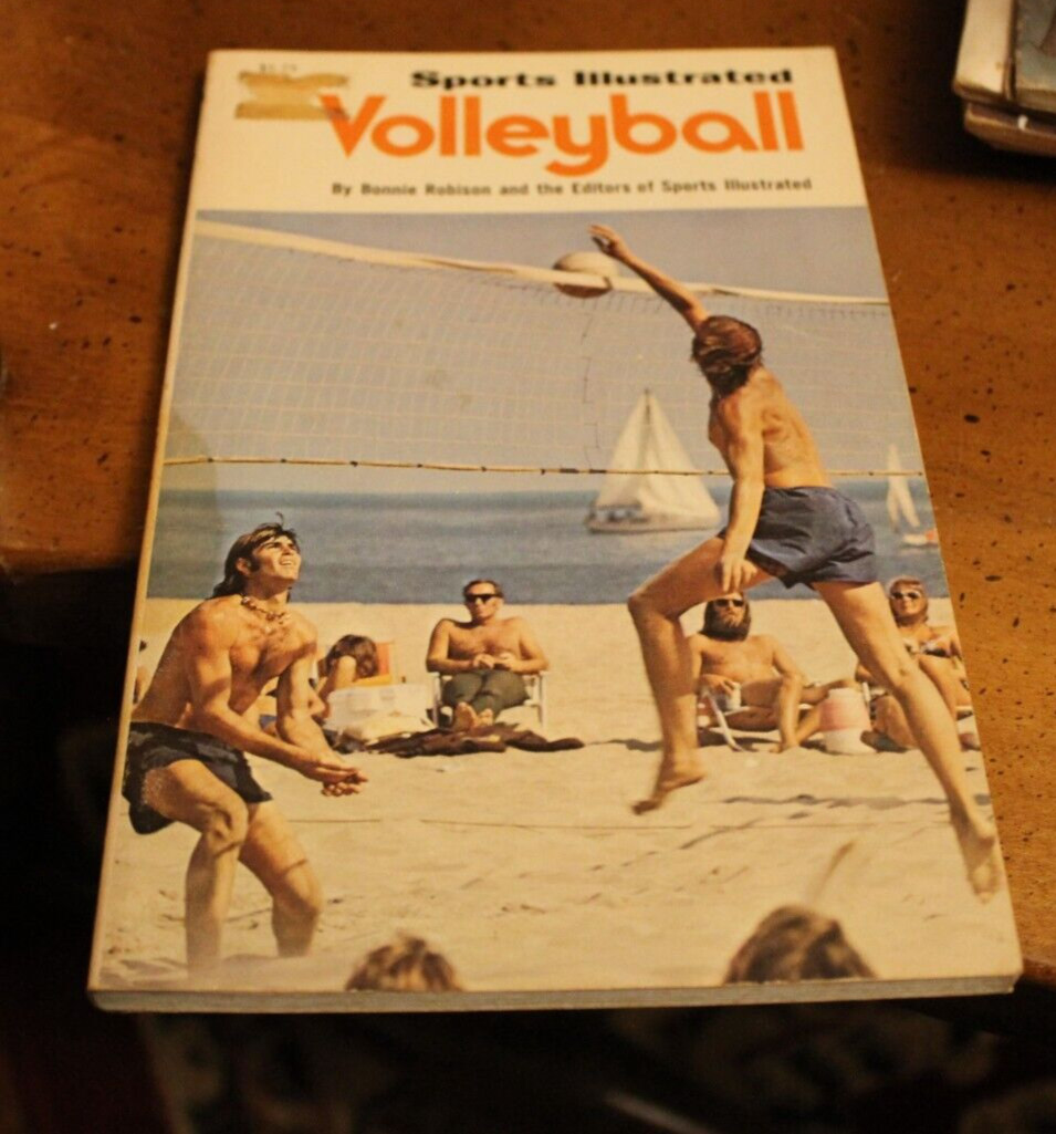 Volleyball: Sports Illustrated ~ Bonnie Robison ~ 1972 Lippincott PB 3PR