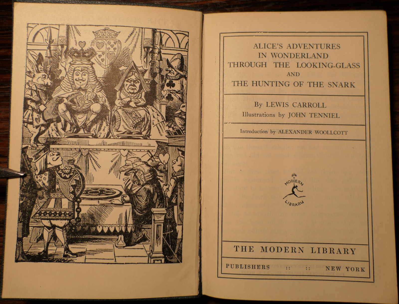 Alice’s Adventures in Wonderland Through the Looking Class, by Carroll, Lewis
