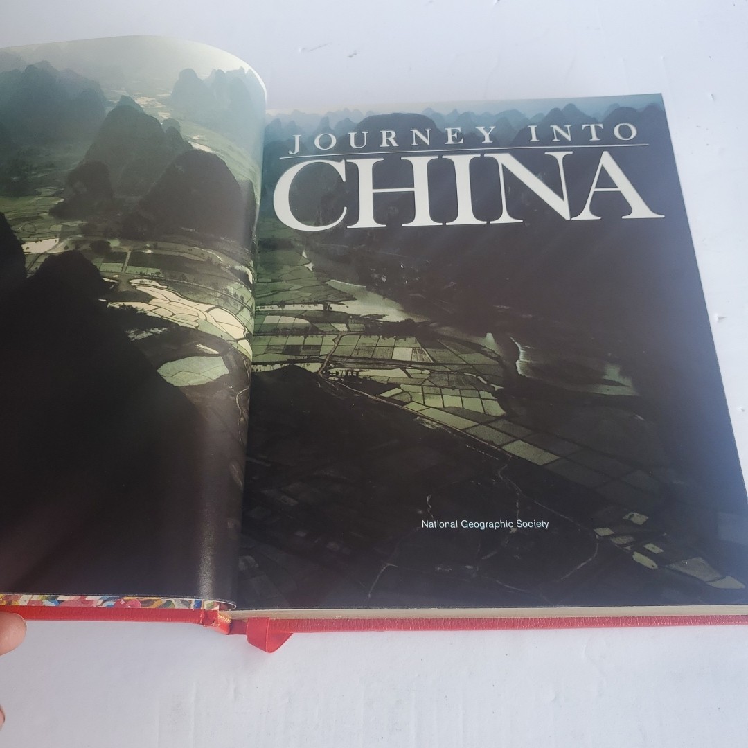 Journey Into China Nat Geo Society Staff 1982 Hardcover Map Deluxe Travel Book