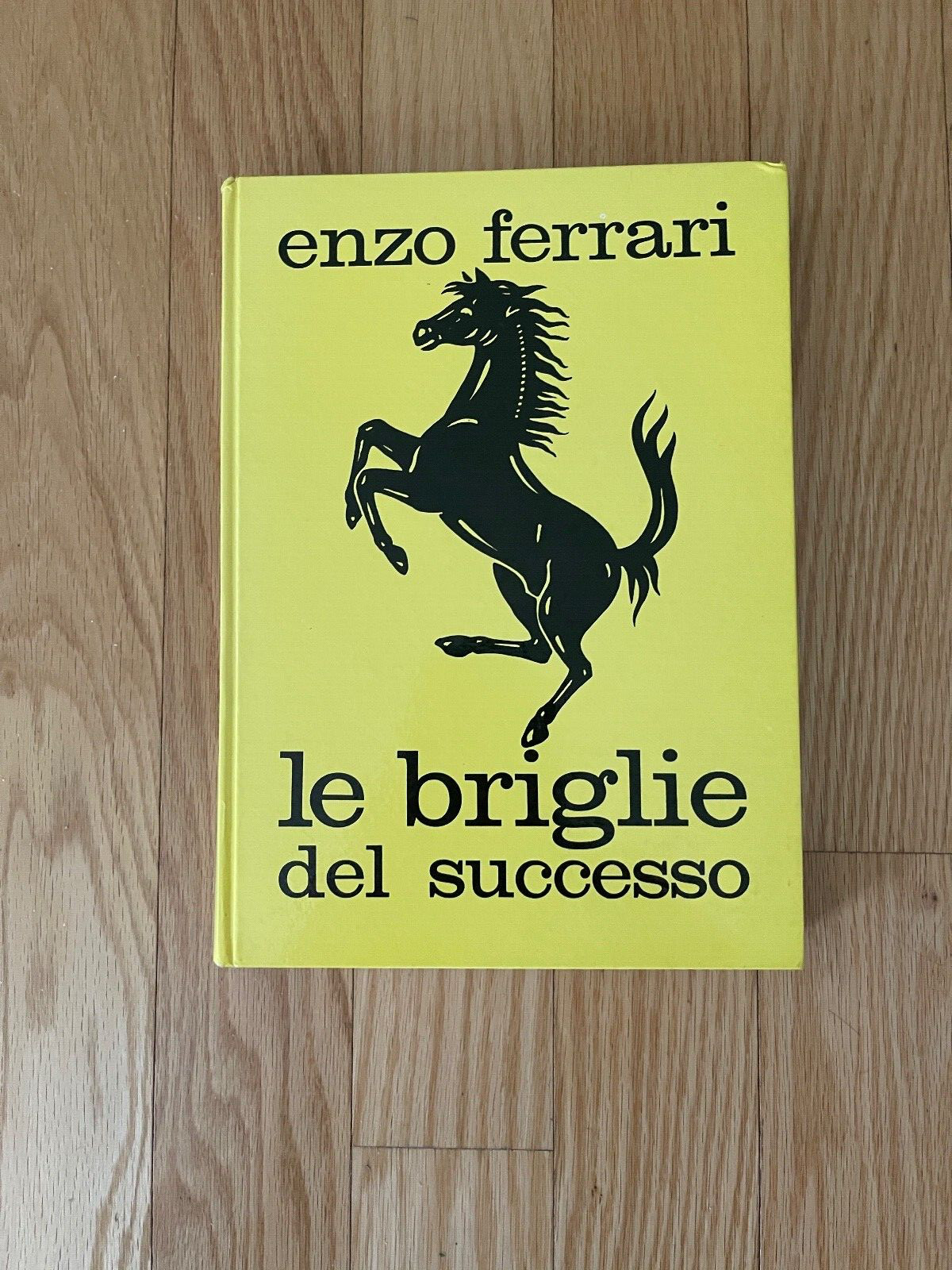 Briglie del Successo Enzo Ferrari Presentation Book in Italian 1970 258 Pages