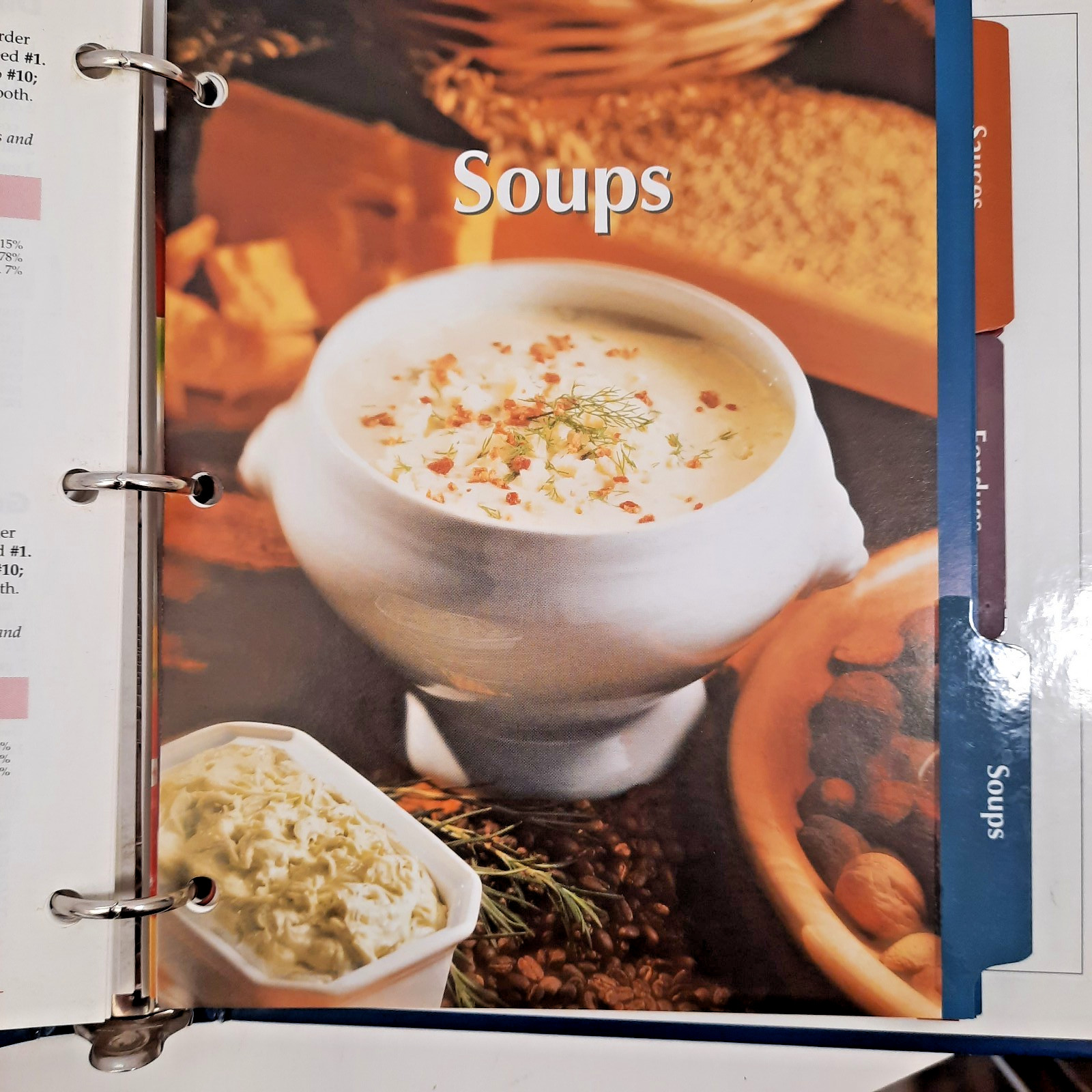 Vita Mix Whole Food Recipes For Better Living Binder Cookbook 260 page Very Good