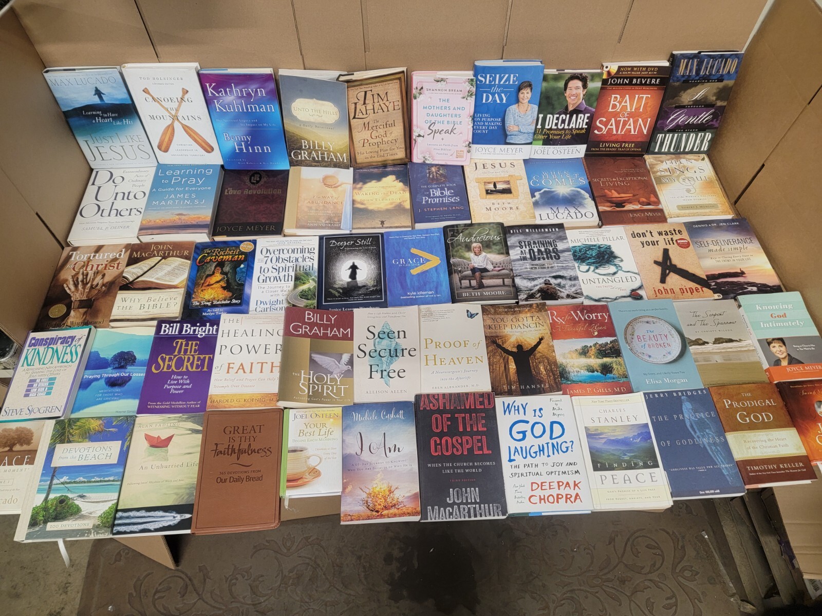 Lot of 100 Christian Prayer Bible Jesus Christ Stories Religion Book RANDOM*MIX
