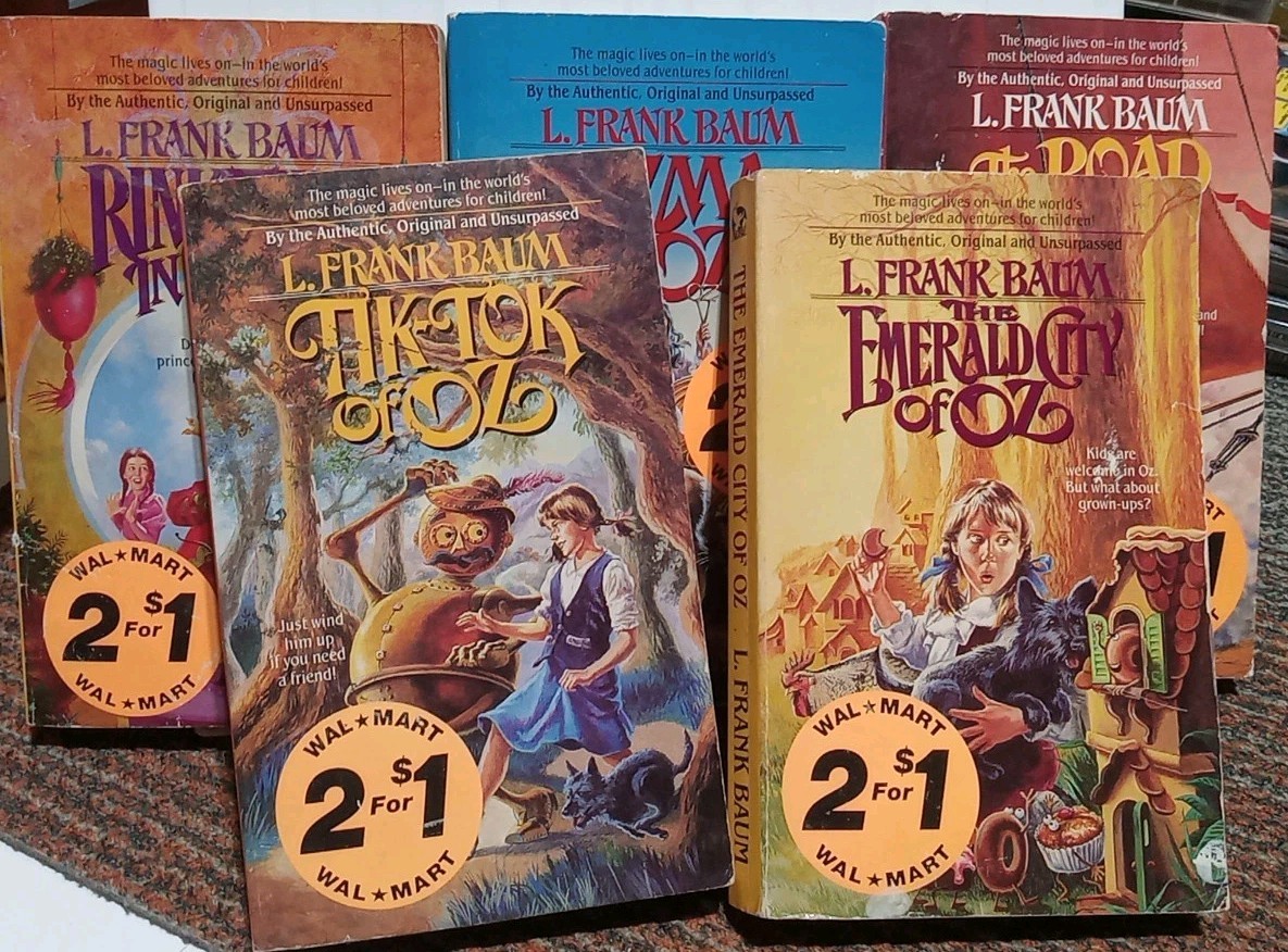 5x Wizard of Oz Series Paperback Books, L. Frank Baum Emerald City Tik-tok Ozma