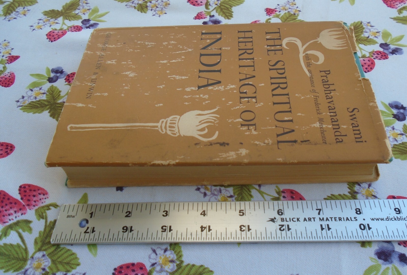 THE SPIRITUAL HERITAGE OF INDIA BY SWAMI PRABHAVANANDA 1962 HARDCOVER