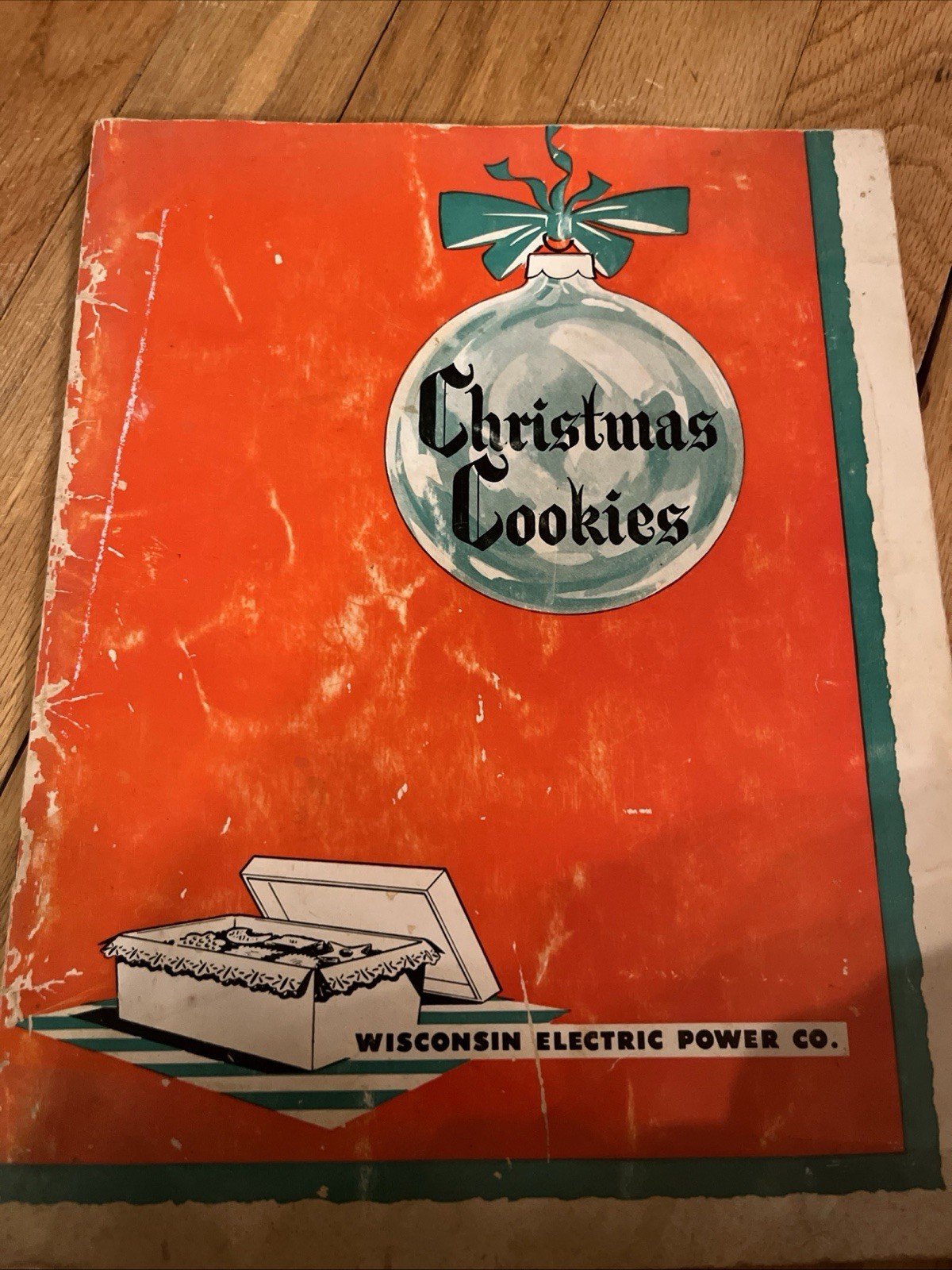 1954 WE Energies Cookie Book Wisconsin Electric Christmas Cookie Recipe Book B
