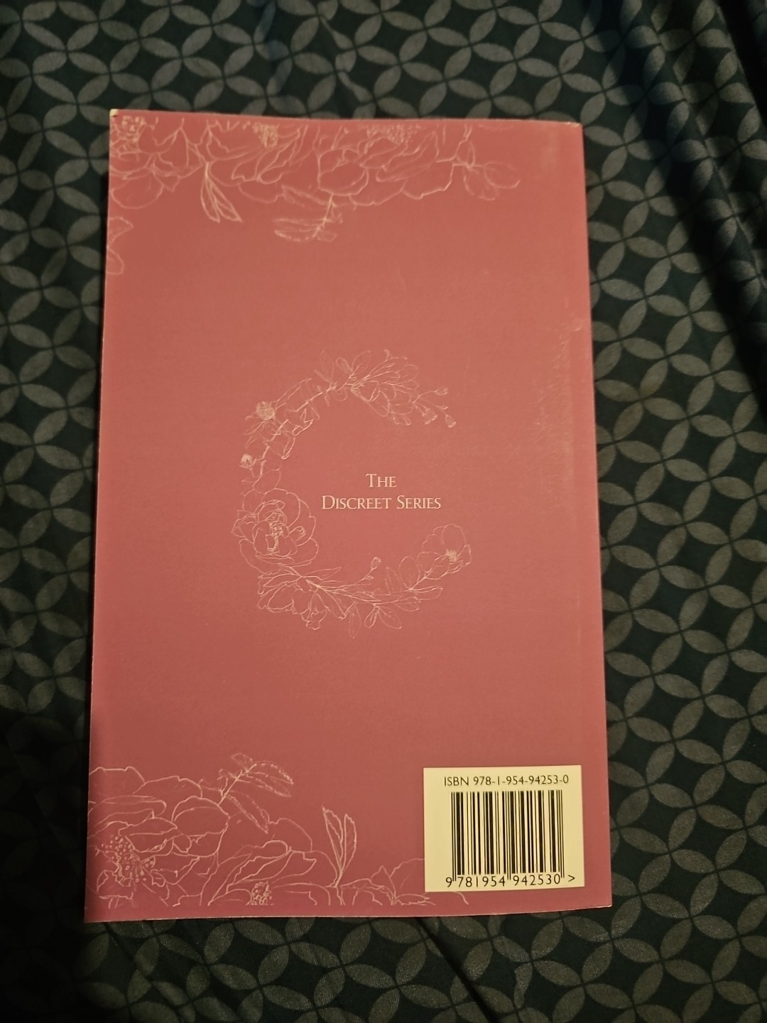 Logan & Charlotte : Mr CEO by Lauren Landish and Willow Winters-Signed-Paperback