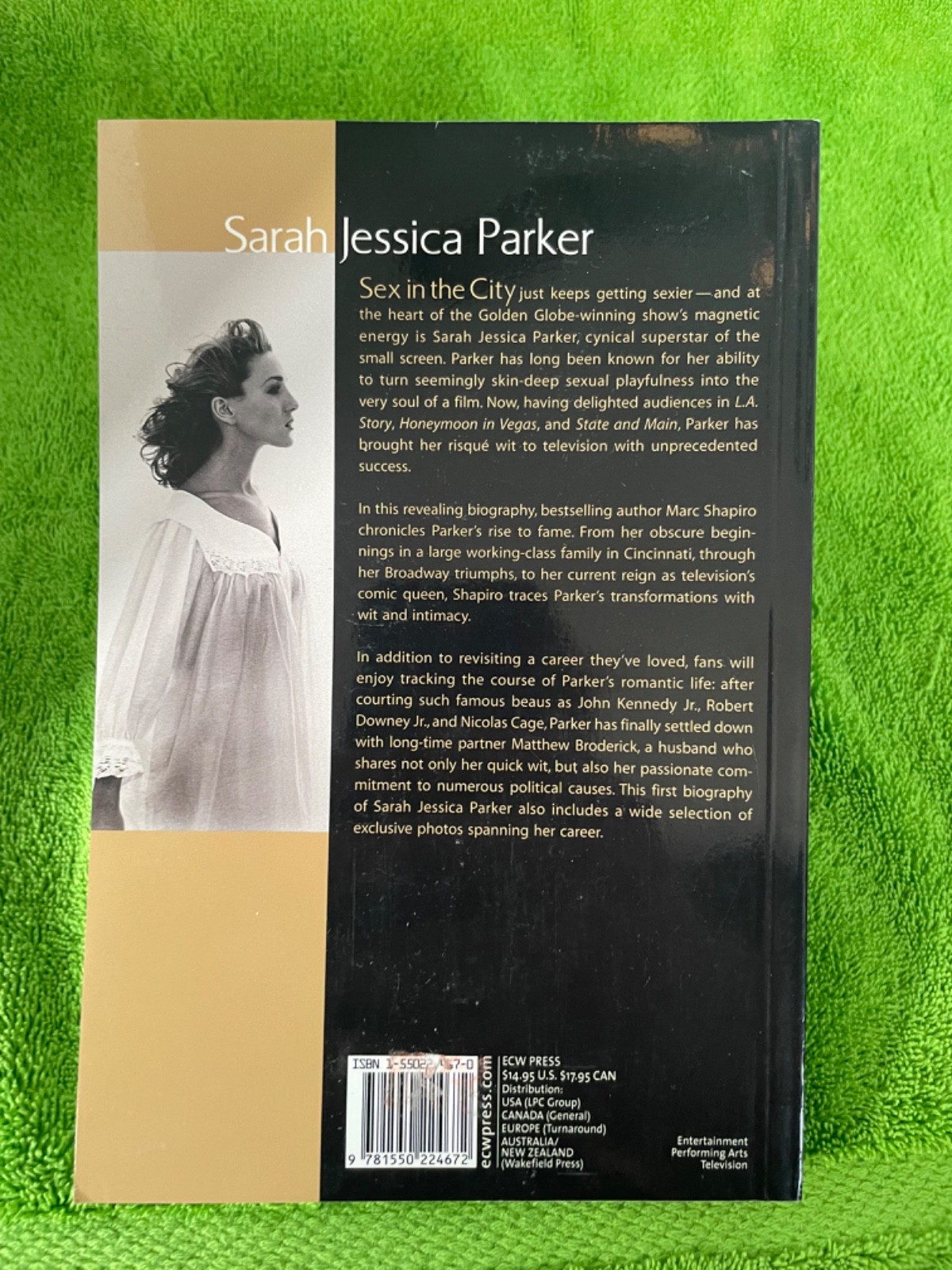 BOOK Sarah Jessica Parker MARC SHAPIRO paperback book Biography 2001 ECW Press P