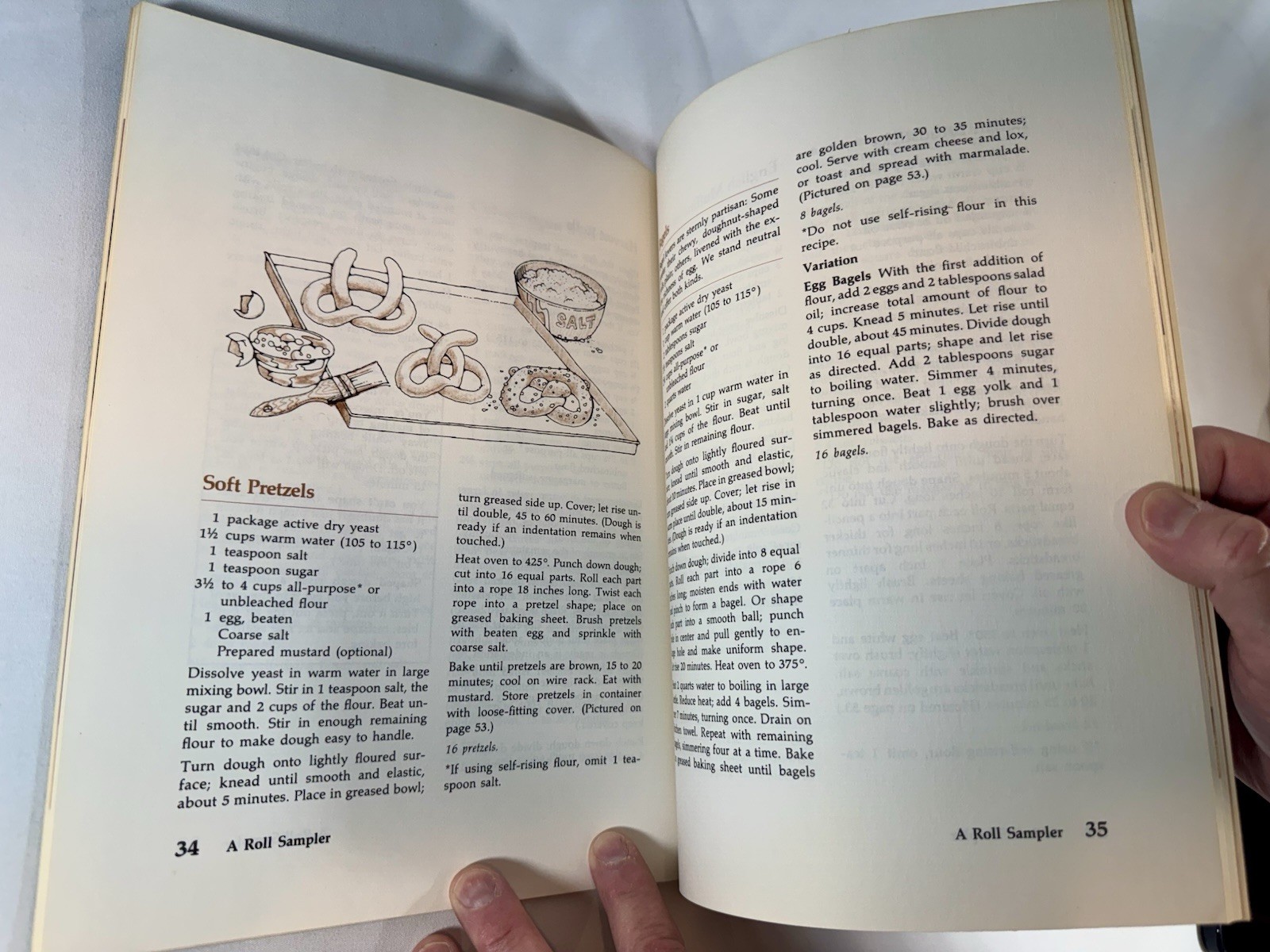 Betty Crocker’s BREADS Cookbook Golden Press 1978