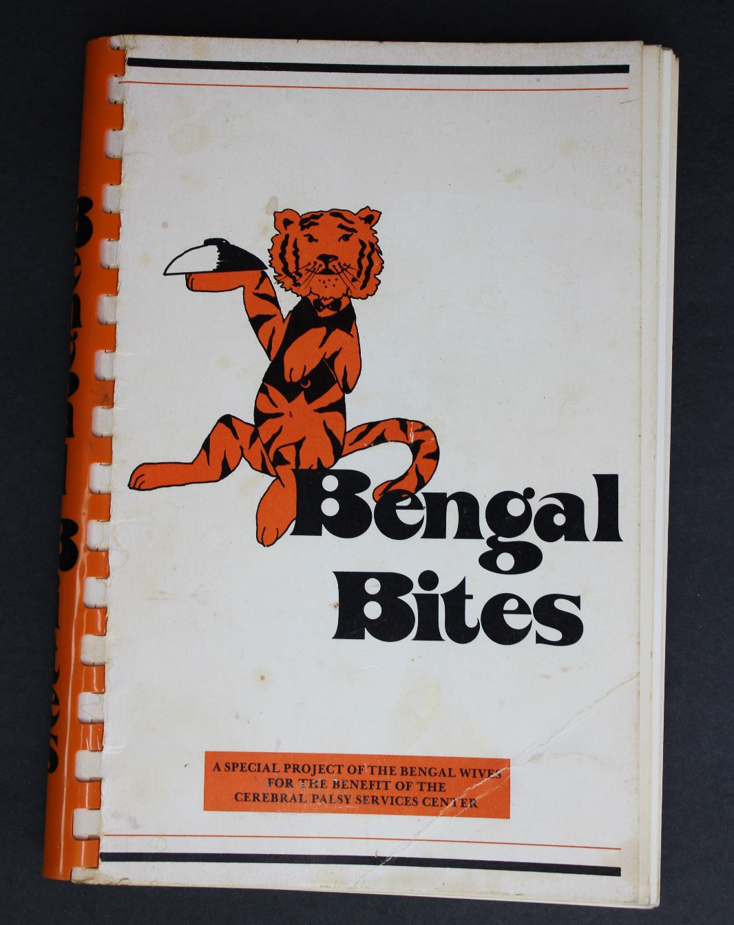 Rare 1984 Bengal Bites Cincinnati Bengals Wives’ Cookbook Spiral Bound 127 Pages
