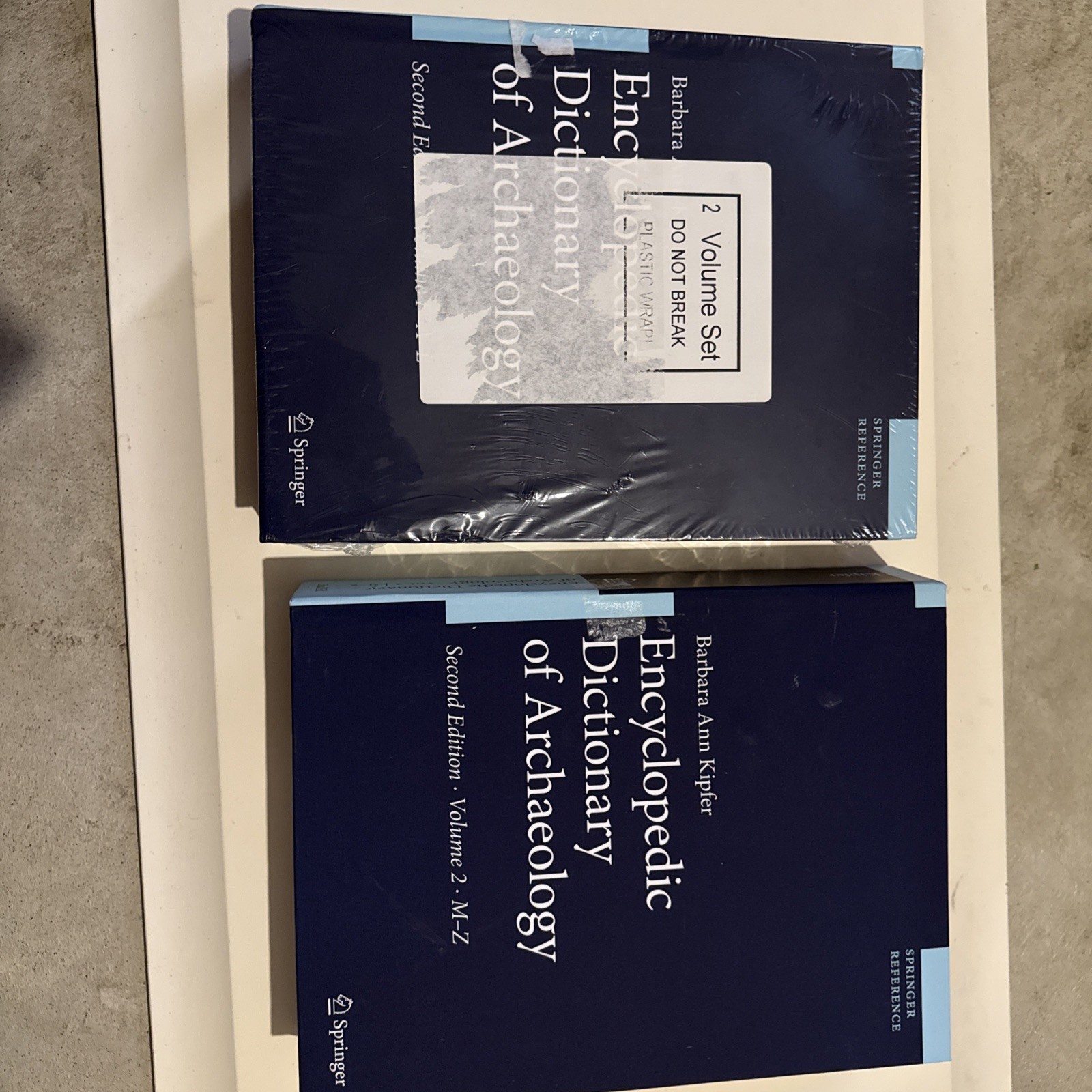 Encyclopedic Dictionary of Archaeology by Barbara Ann Kipfer (English) Hardcover