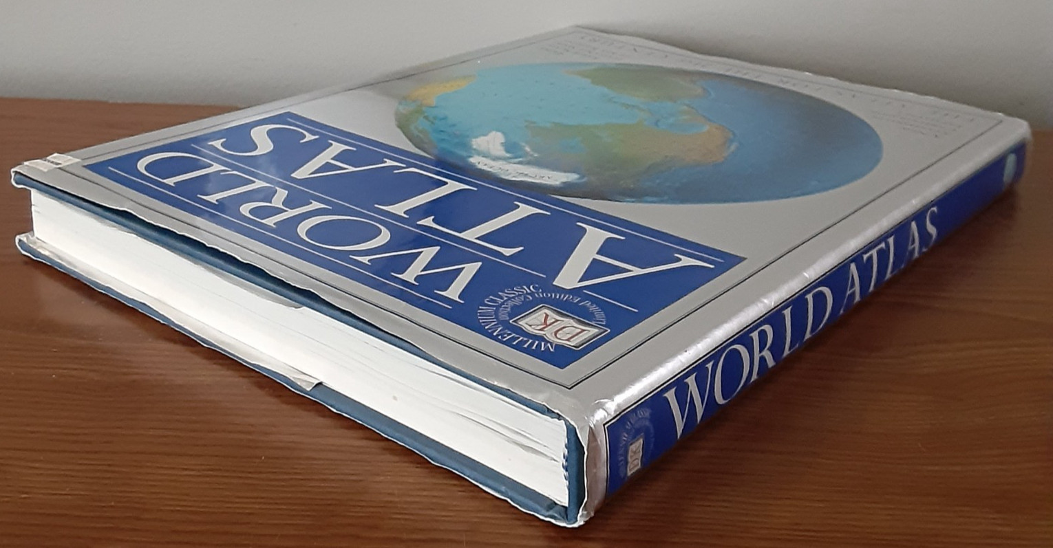 DK World Atlas HC 1997 vintage LARGE BOOK w/ 8 large fold out maps cartographic