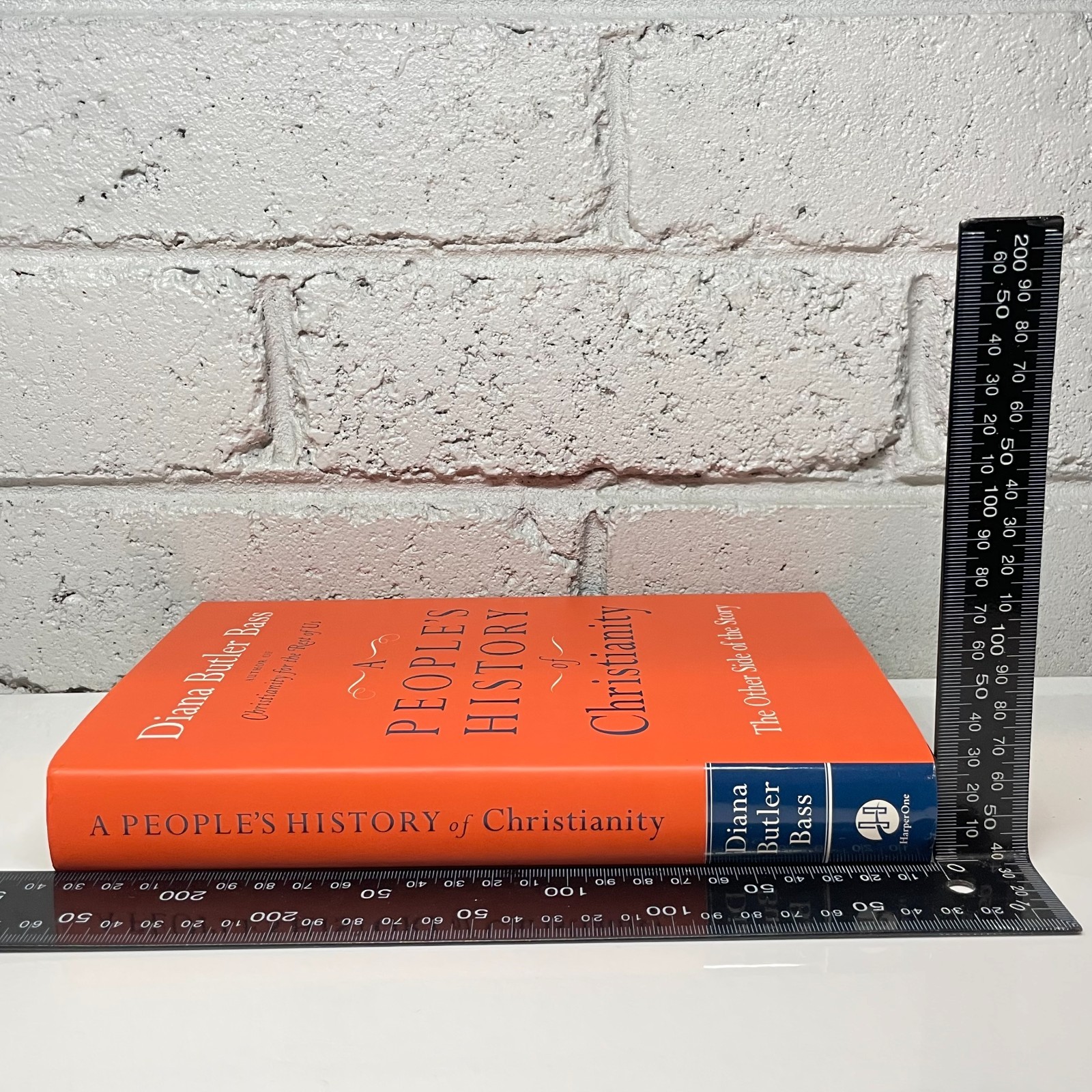 A People’s History of Christianity by Diana Butler Bass (Hardcover Book)